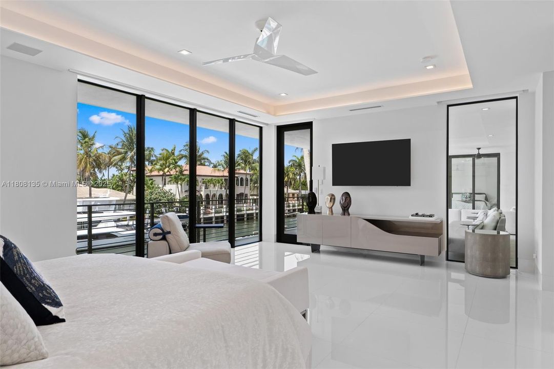 Master Suite Bedroom