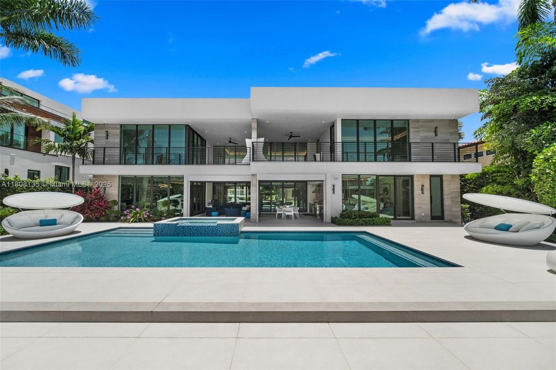 For Sale: $12,995,000 (6 beds, 6 baths, 0 Square Feet)