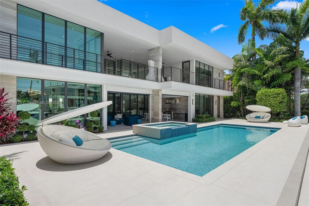 For Sale: $12,995,000 (6 beds, 6 baths, 0 Square Feet)