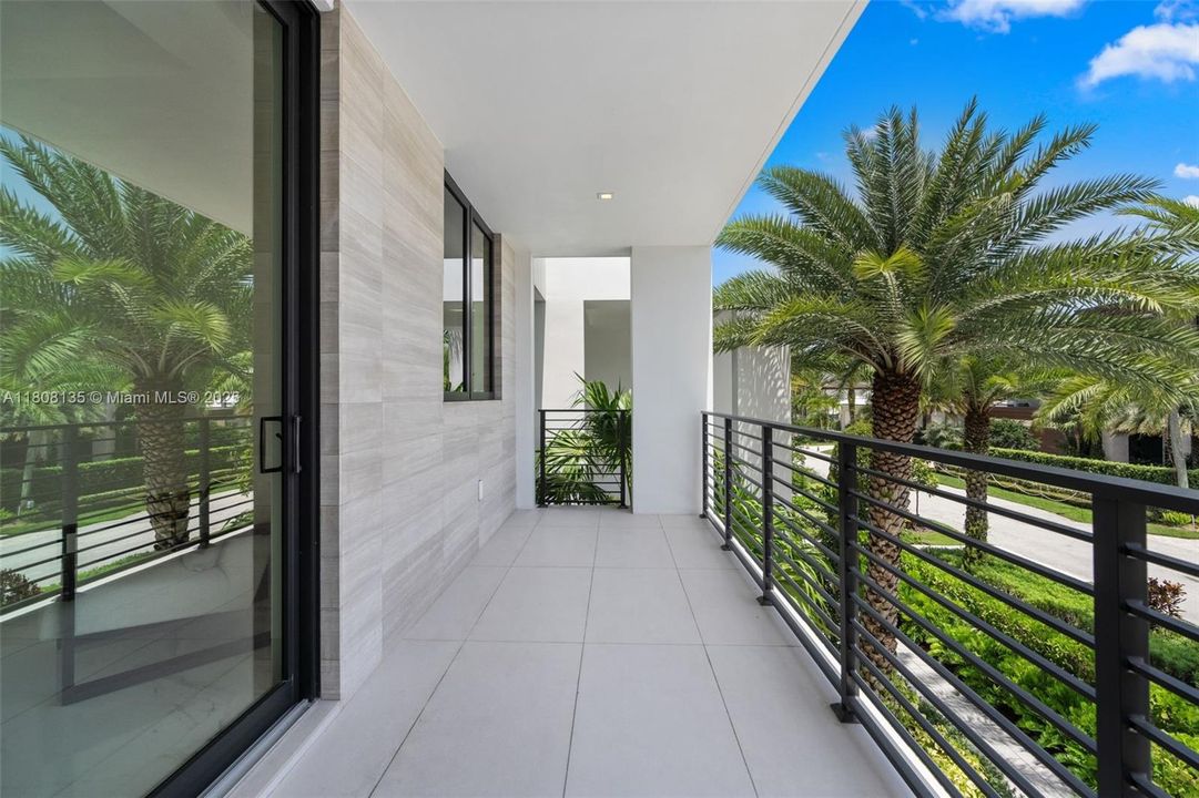 For Sale: $12,995,000 (6 beds, 6 baths, 0 Square Feet)