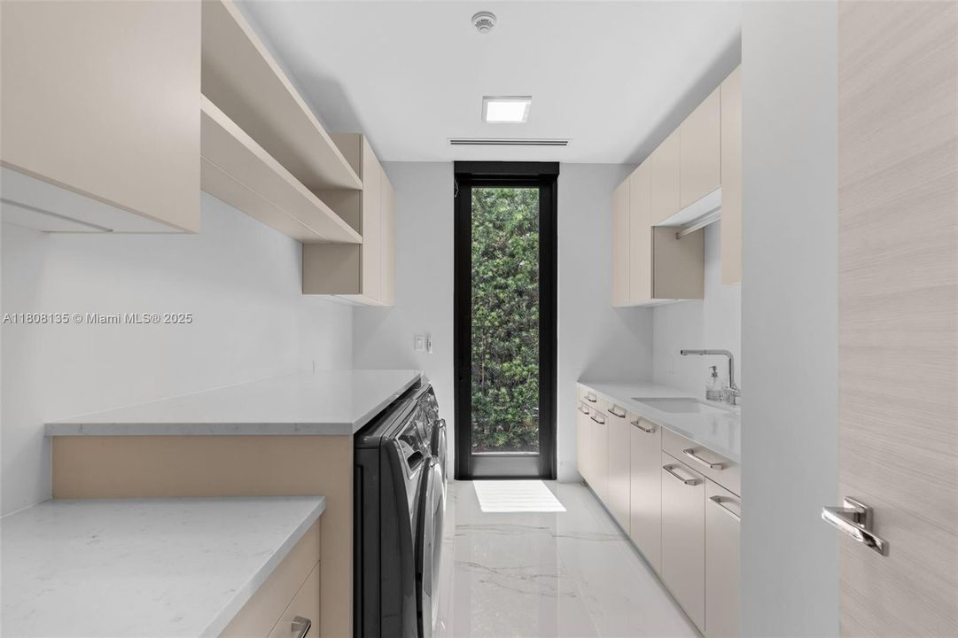 1st floor laundry room