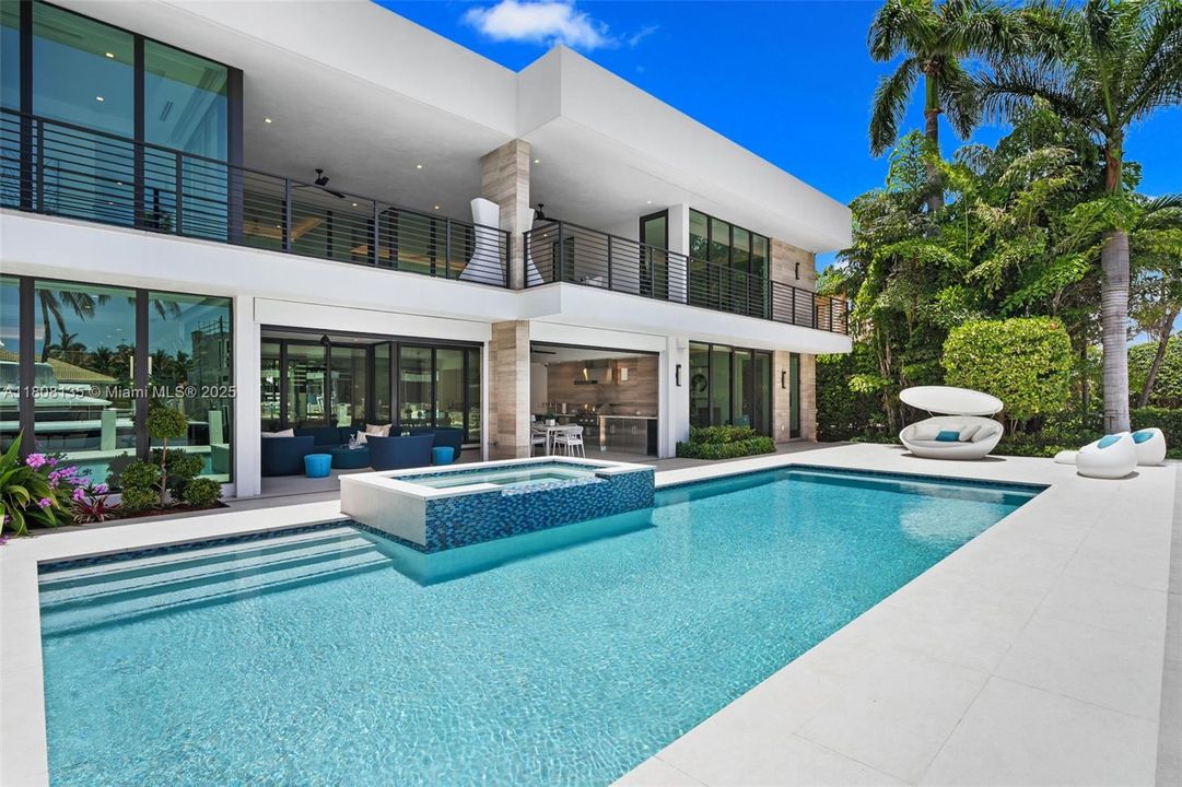 For Sale: $12,995,000 (6 beds, 6 baths, 0 Square Feet)