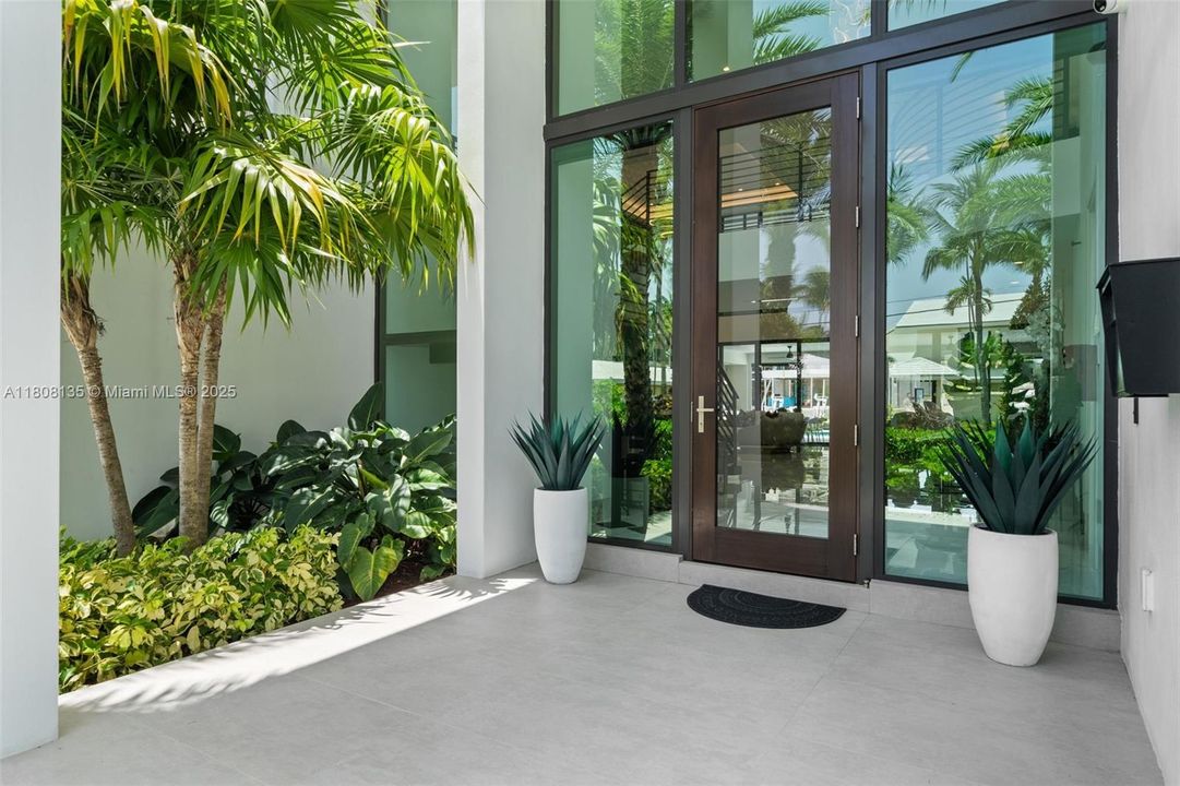 For Sale: $12,995,000 (6 beds, 6 baths, 0 Square Feet)