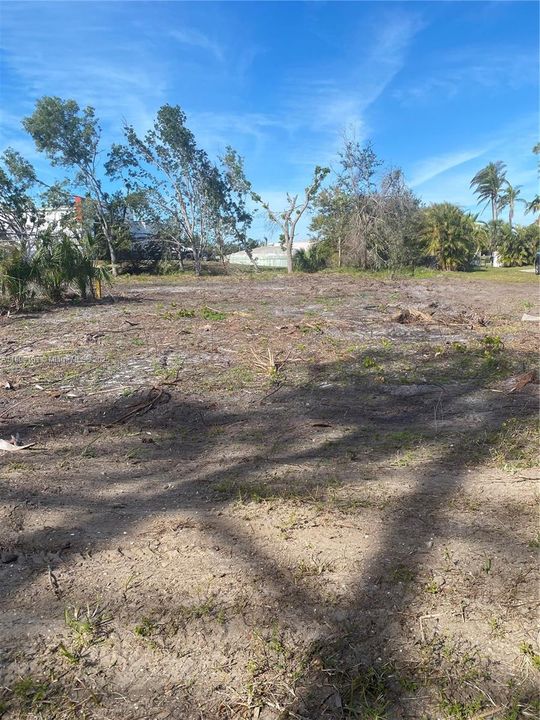 For Sale: $98,100 (0.52 acres)