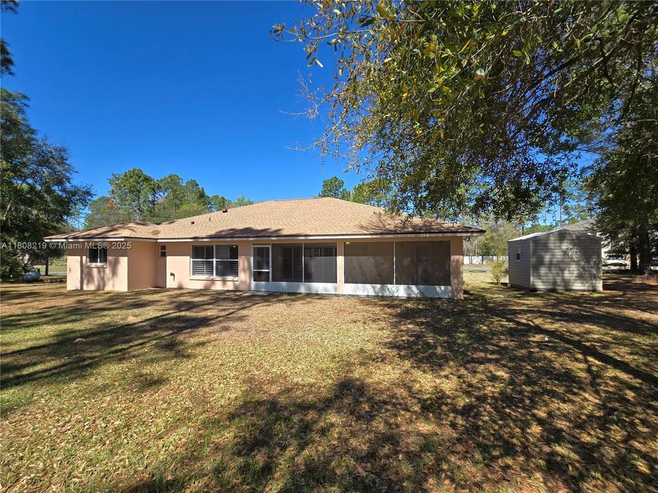 待售: $359,000 (4 贝兹, 2 浴室, 3000 平方英尺)