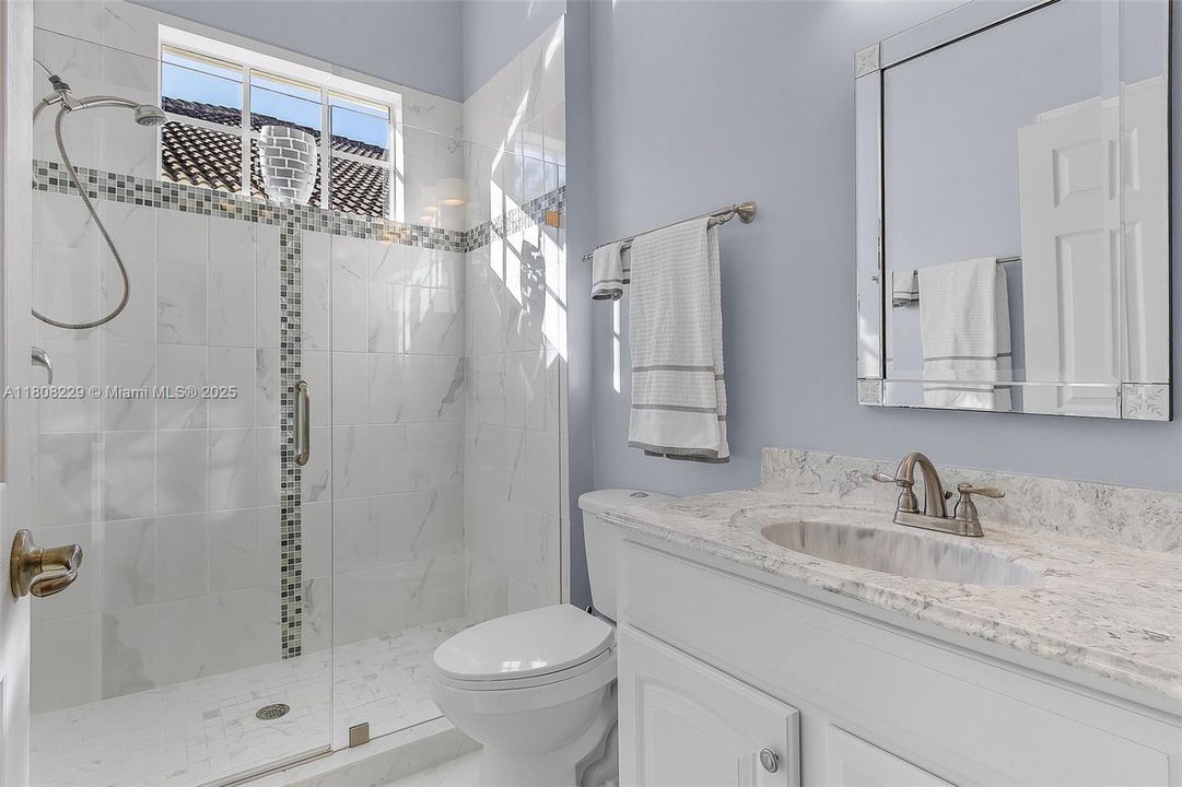 Recently Sold: $689,000 (3 beds, 2 baths, 1938 Square Feet)