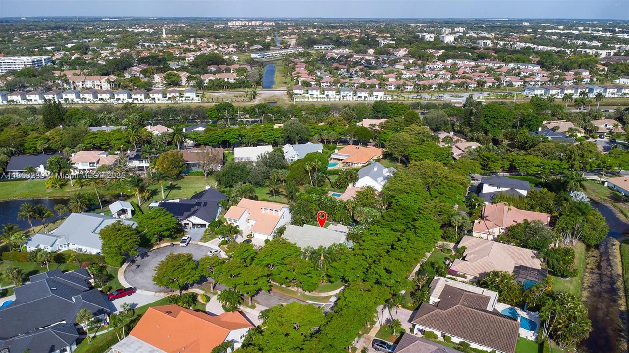 Recently Sold: $1,485,000 (4 beds, 2 baths, 3056 Square Feet)