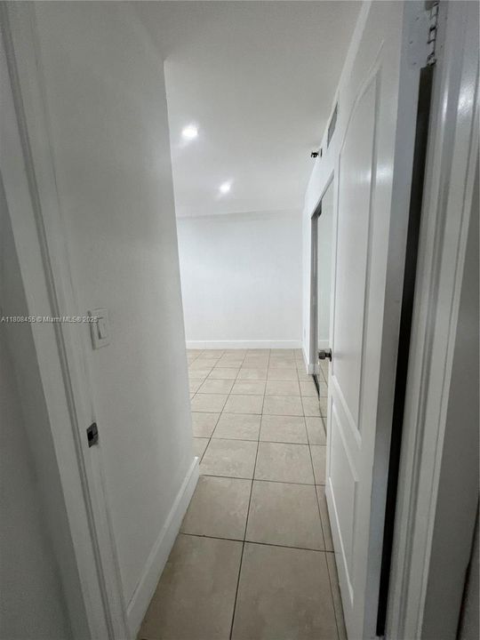 Vendido Recientemente: $375,000 (2 camas, 2 baños, 872 Pies cuadrados)