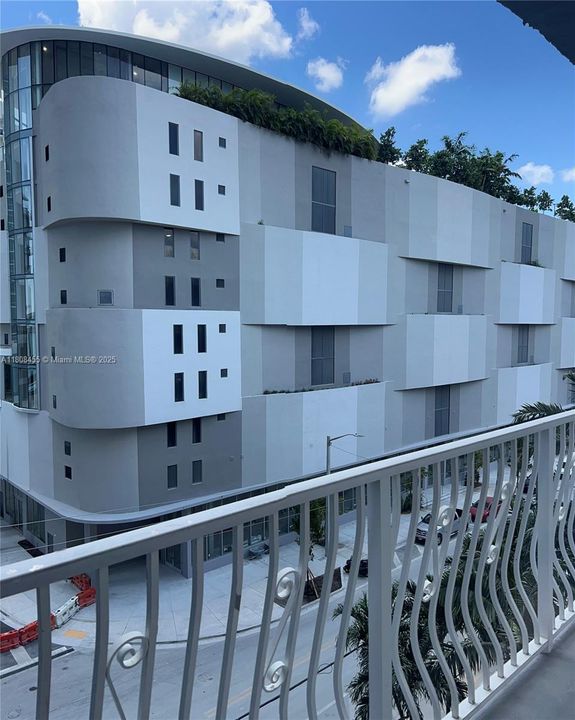 Vendido Recientemente: $375,000 (2 camas, 2 baños, 872 Pies cuadrados)