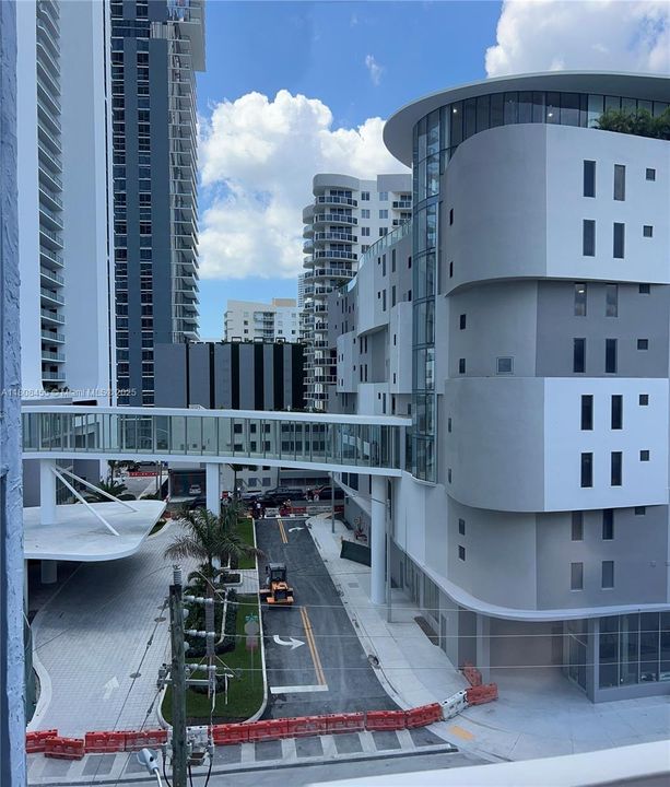 Vendido Recientemente: $375,000 (2 camas, 2 baños, 872 Pies cuadrados)