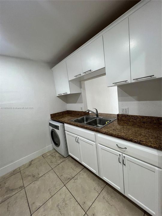 Vendido Recientemente: $375,000 (2 camas, 2 baños, 872 Pies cuadrados)