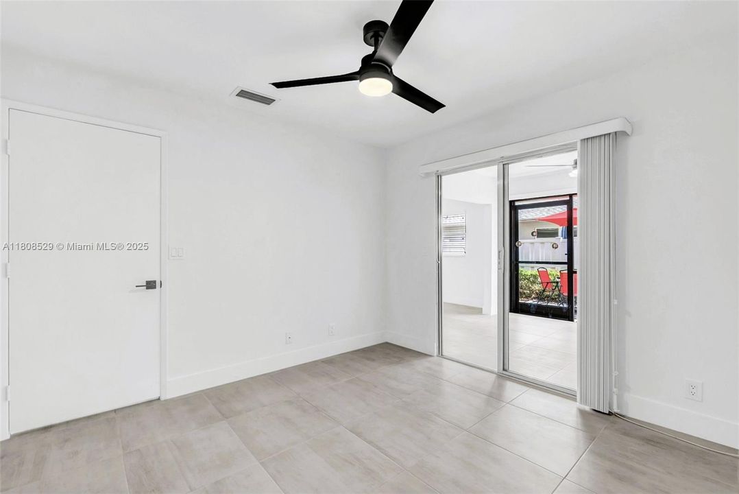 最近售出: $369,000 (2 贝兹, 2 浴室, 1148 平方英尺)