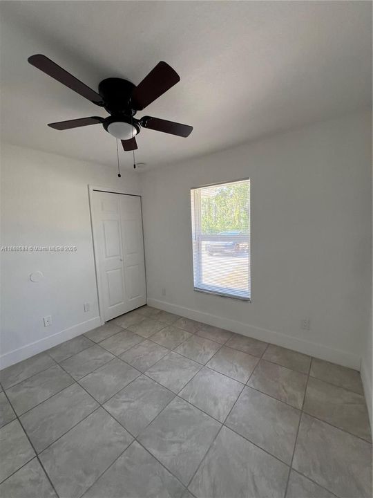 Recently Rented: $1,780 (3 beds, 2 baths, 1150 Square Feet)