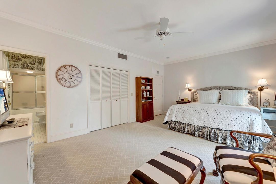 645 riomar Dr-55