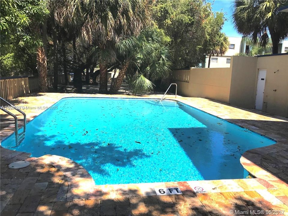 Activo con contrato: $199,000 (1 camas, 1 baños, 550 Pies cuadrados)