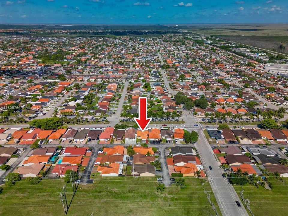 Vendido Recientemente: $635,000 (3 camas, 2 baños, 1687 Pies cuadrados)