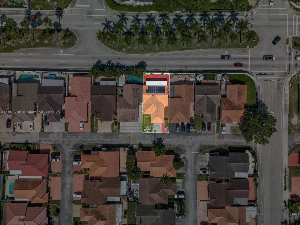 Vendido Recientemente: $635,000 (3 camas, 2 baños, 1687 Pies cuadrados)