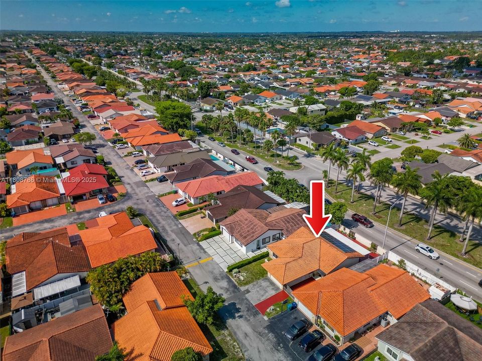 Vendido Recientemente: $635,000 (3 camas, 2 baños, 1687 Pies cuadrados)