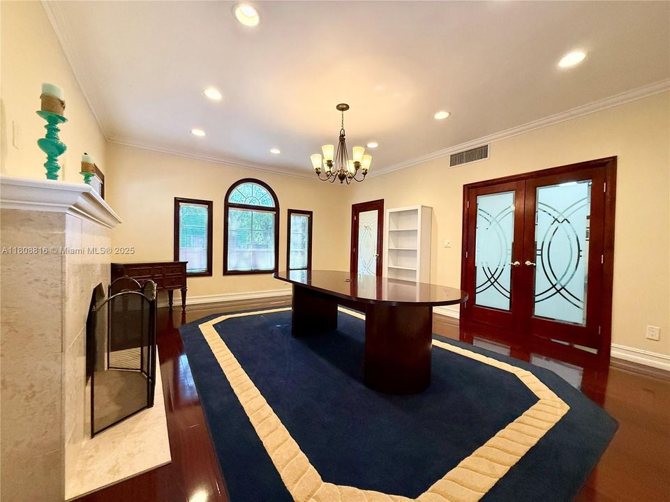 Recently Rented: $6,500 (0 beds, 0 baths, 0 Square Feet)