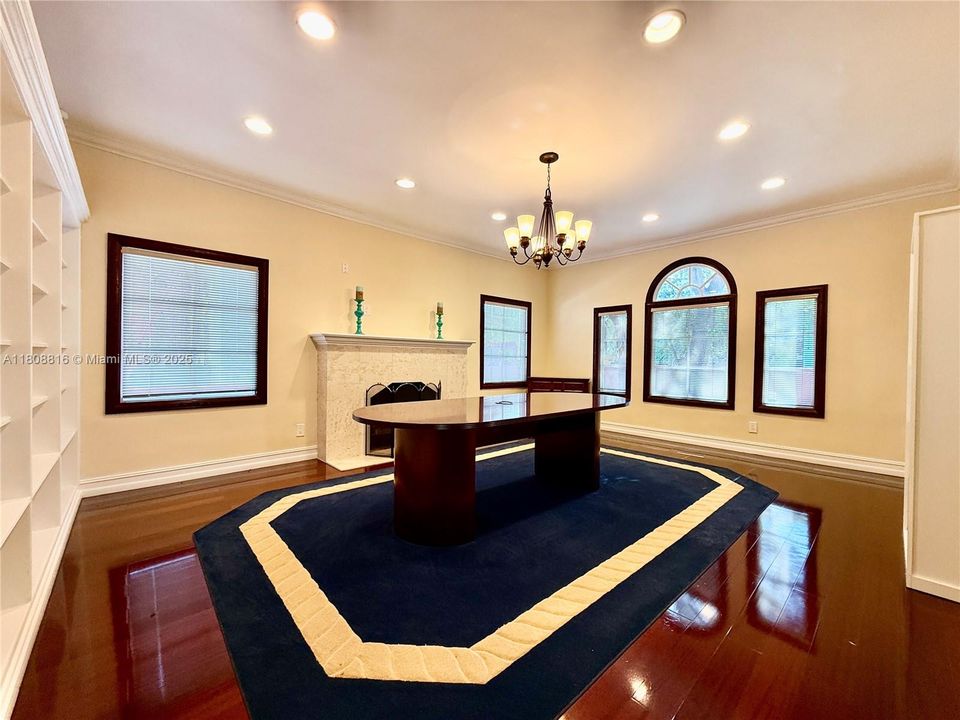 Recently Rented: $6,500 (0 beds, 0 baths, 0 Square Feet)