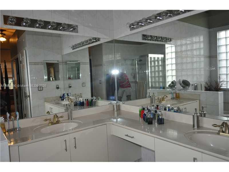 Interior Space/Layout