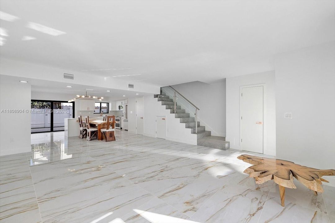 For Sale: $719,000 (3 beds, 2 baths, 1590 Square Feet)