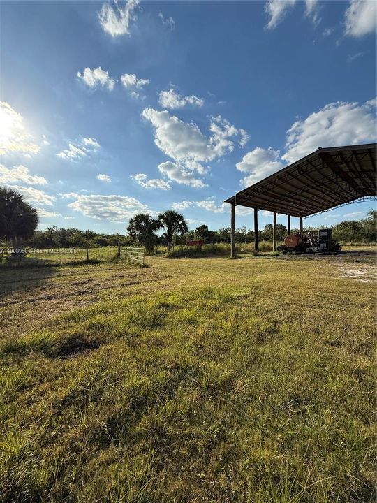 For Sale: $1,899,000 (20.25 acres)