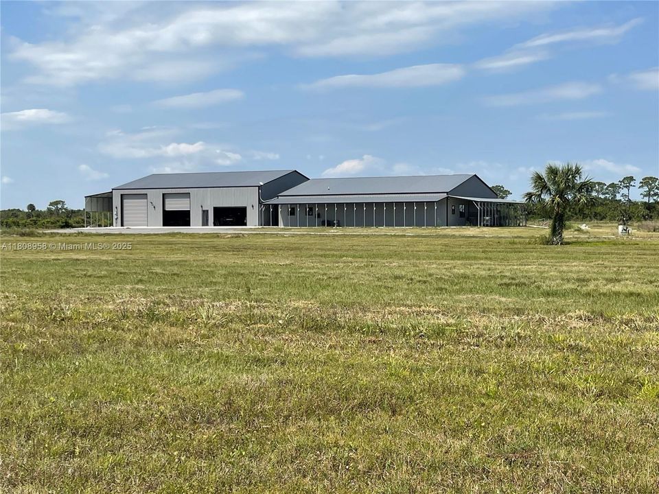 For Sale: $1,899,000 (20.25 acres)