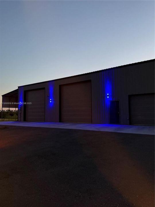 For Sale: $1,899,000 (20.25 acres)