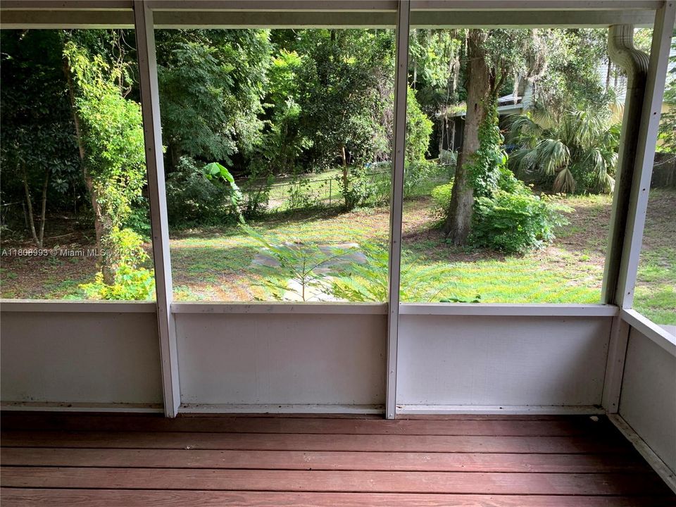 待售: $300,000 (3 贝兹, 2 浴室, 1472 平方英尺)