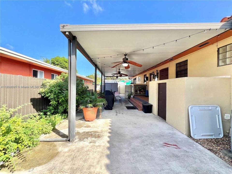 Recently Rented: $2,850 (2 beds, 2 baths, 2068 Square Feet)