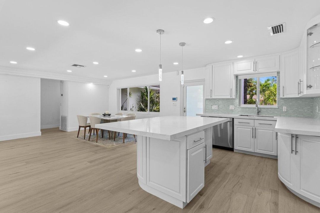kitchen,front entry and dining