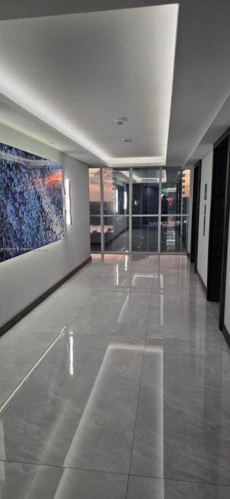 For Sale: $1,850,000 (2 beds, 2 baths, 2020 Square Feet)