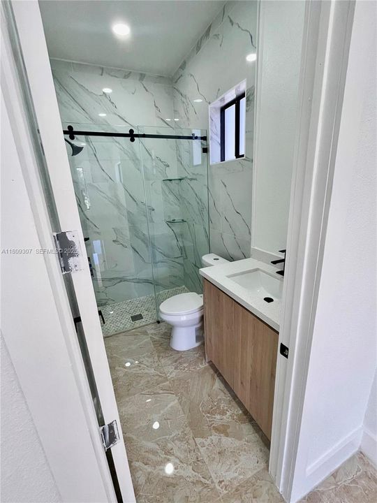 На продажу: $577,000 (4 спален, 2 ванн, 1882 Квадратных фут)