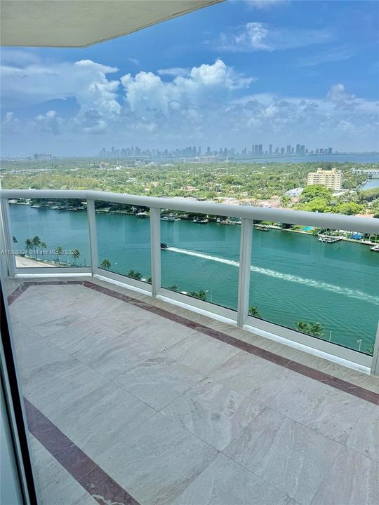 待售: $1,095,000 (1 贝兹, 2 浴室, 1100 平方英尺)