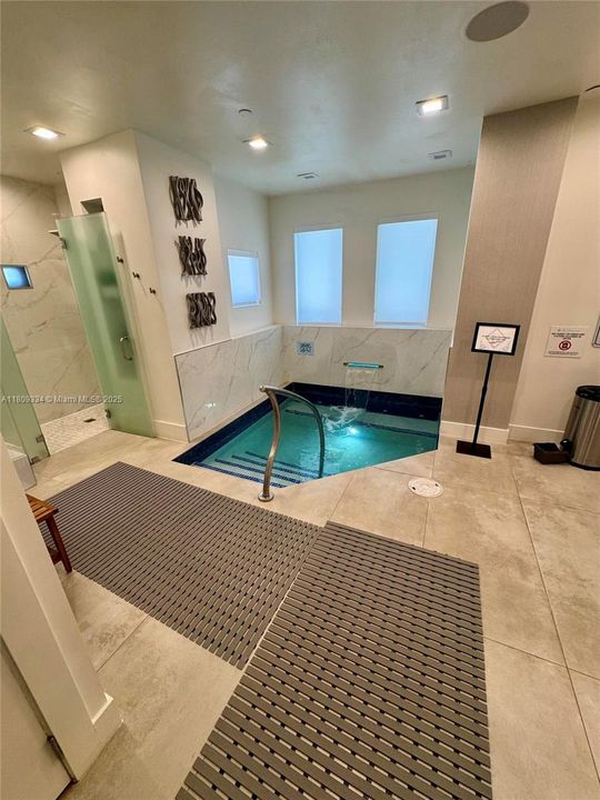 待售: $1,095,000 (1 贝兹, 2 浴室, 1100 平方英尺)