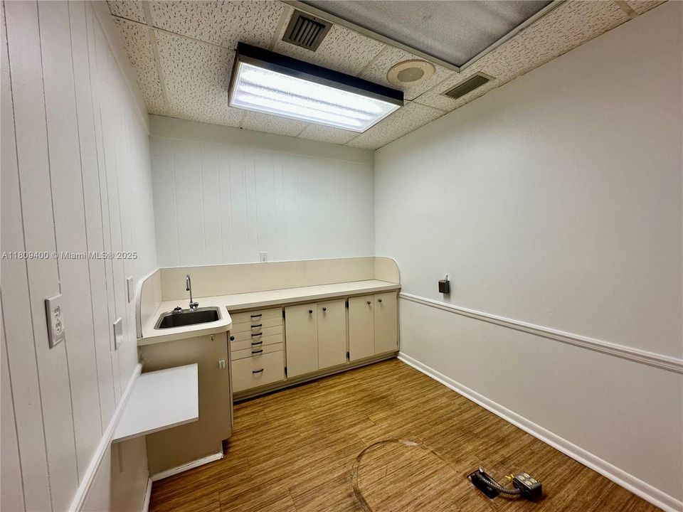 Recently Rented: $3,342 (0 beds, 0 baths, 0 Square Feet)