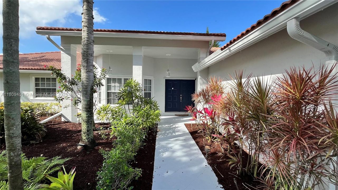 Inviting front door entry and walkway