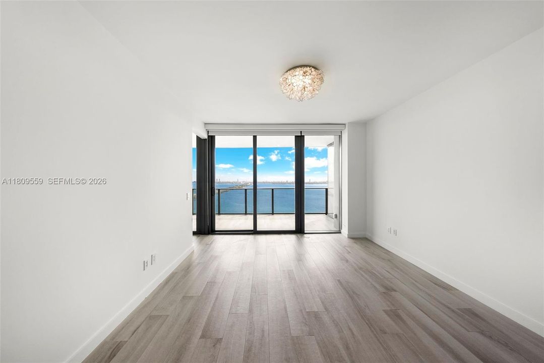 En Venta: $1,550,000 (3 camas, 3 baños, 1526 Pies cuadrados)