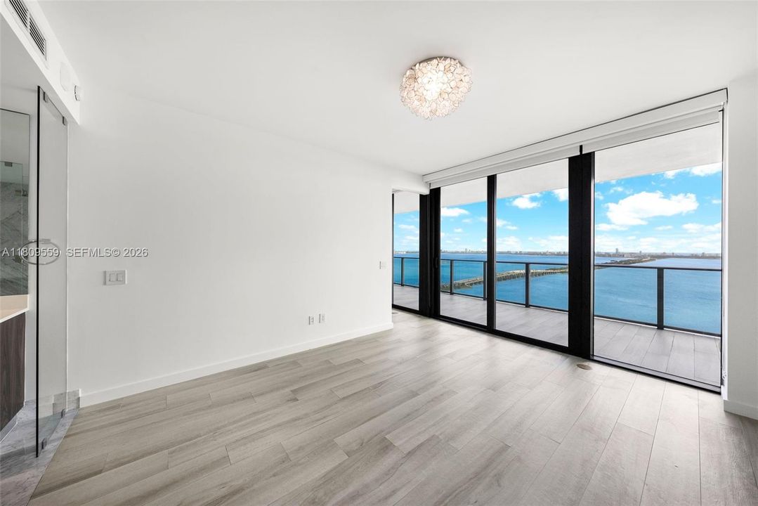 En Venta: $1,550,000 (3 camas, 3 baños, 1526 Pies cuadrados)