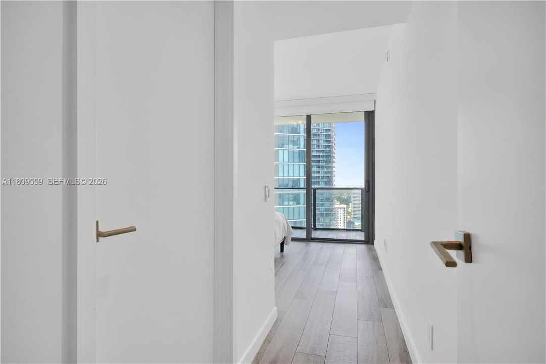 En Venta: $1,550,000 (3 camas, 3 baños, 1526 Pies cuadrados)