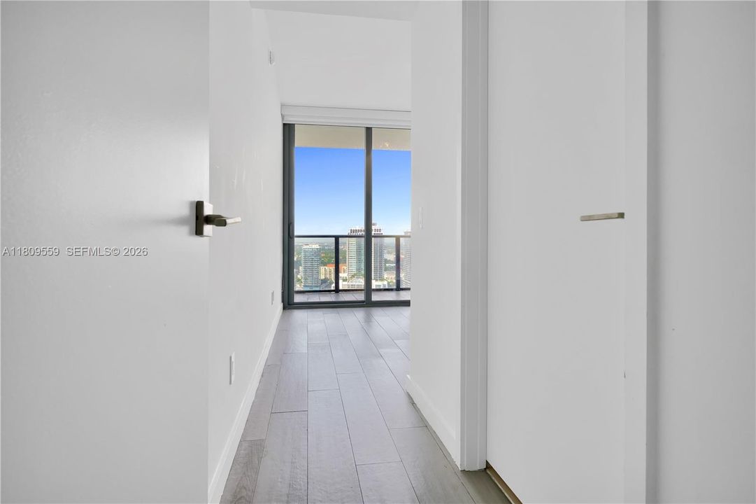 En Venta: $1,550,000 (3 camas, 3 baños, 1526 Pies cuadrados)