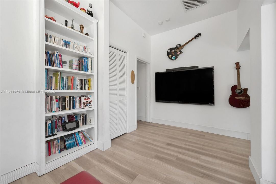 En Renta: $80,000 (5 camas, 5 baños, 5341 Pies cuadrados)