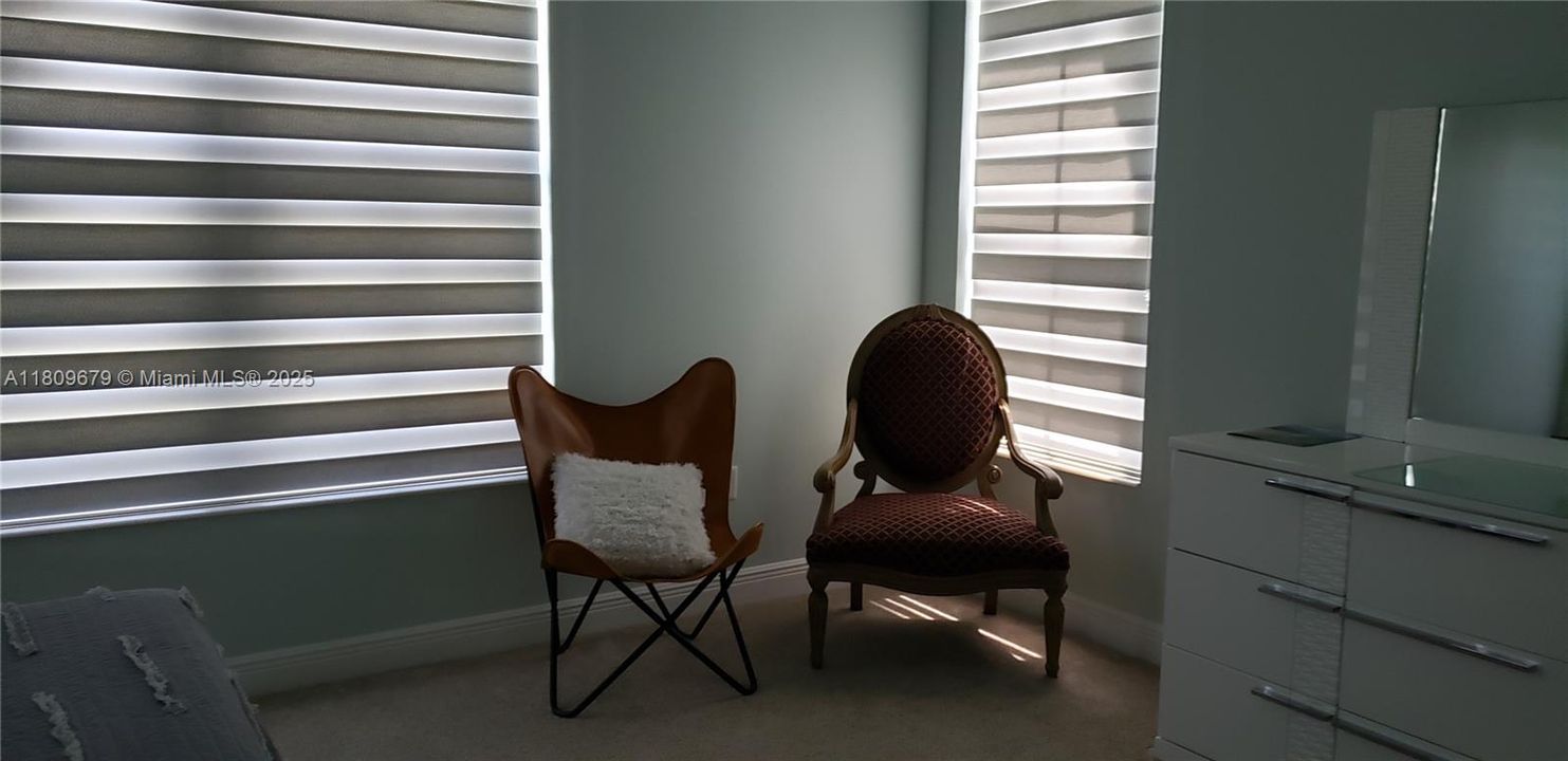 出租: $2,950 (4 贝兹, 3 浴室, 0 平方英尺)