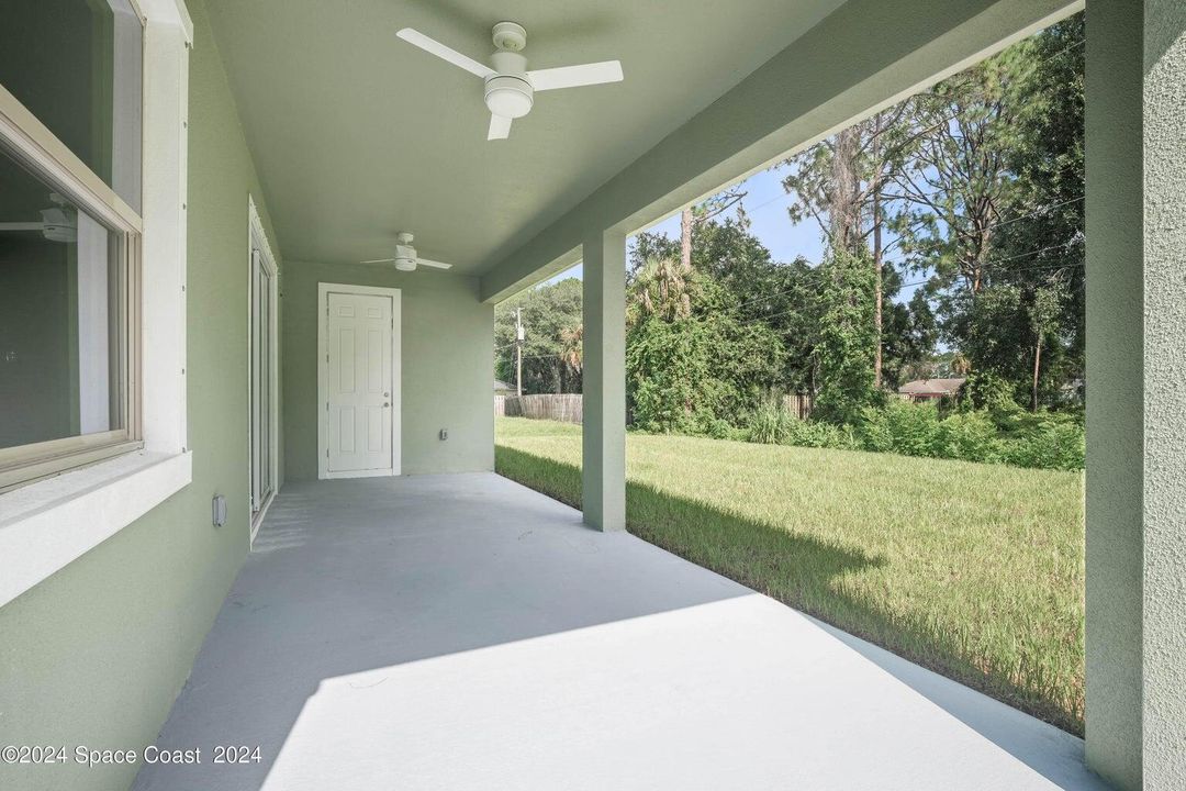 Model EE Porch