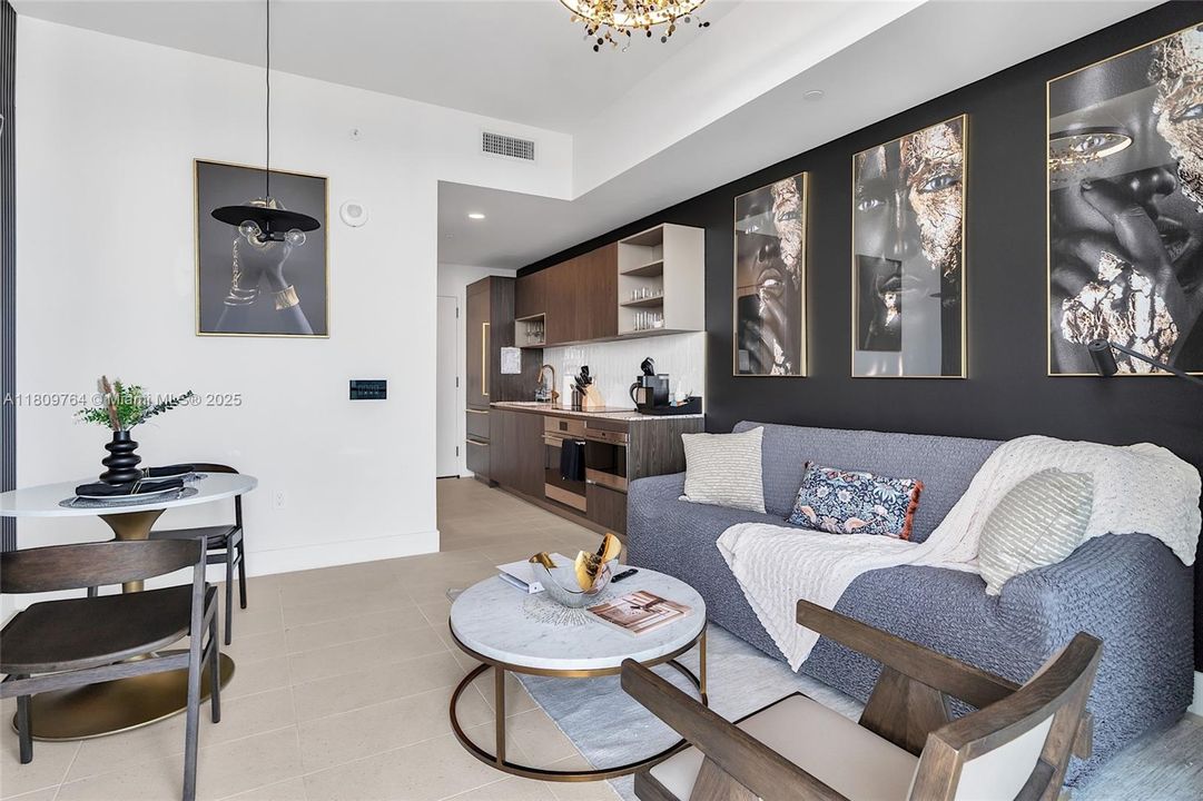 В аренду: $5,500 (1 спален, 1 ванн, 550 Квадратных фут)