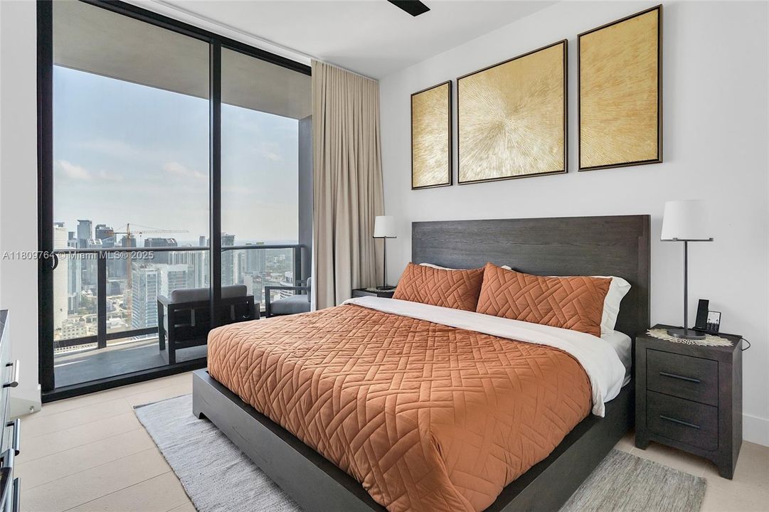 В аренду: $5,500 (1 спален, 1 ванн, 550 Квадратных фут)