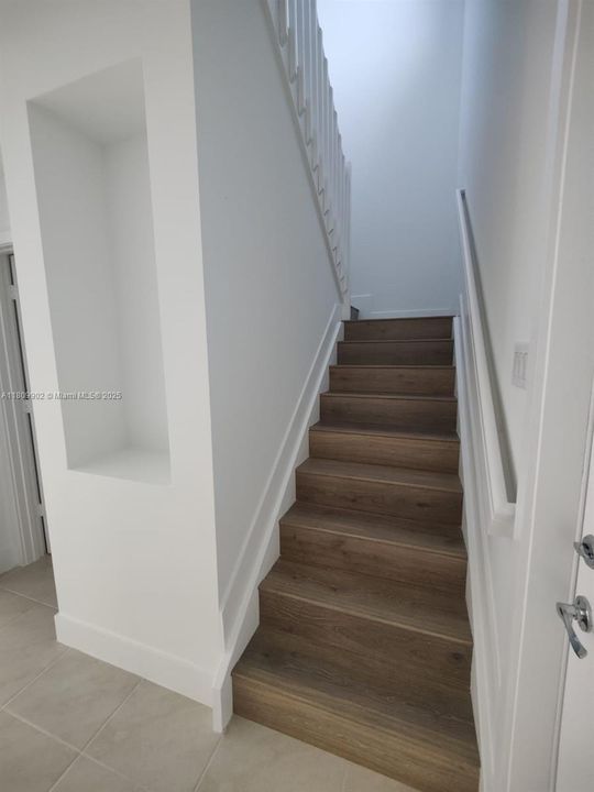 Recently Rented: $2,000 (3 beds, 2 baths, 0 Square Feet)