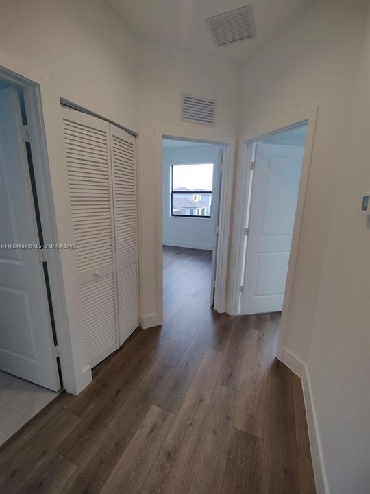 Recently Rented: $2,000 (3 beds, 2 baths, 0 Square Feet)