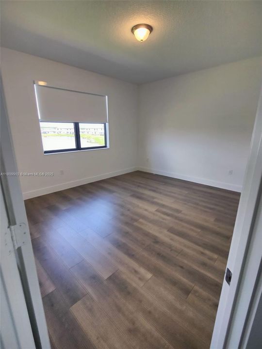 Recently Rented: $2,000 (3 beds, 2 baths, 0 Square Feet)